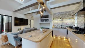 冰箱、微波炉、烤箱、炉灶